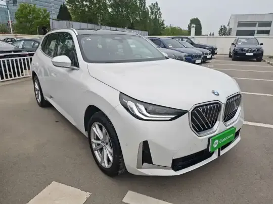 BMW X3 2025 (12900 км)