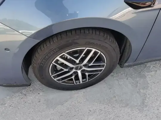 BYD Seal 05 DM-i 2025 (7200 км)