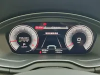Audi Q5L 2025 (8200 км)