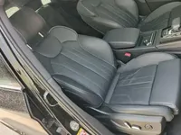Audi Q5L 2025 (8200 км)