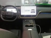 Dongfeng eπ eπ008 2025 (16300 км)