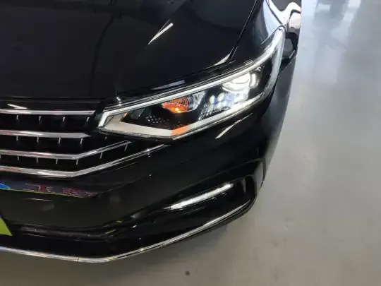 Volkswagen Magotan 2025 (2400 км)