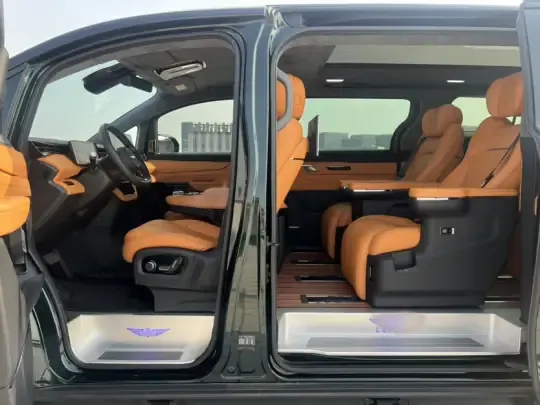 Geely Galaxy LEVC L380 2025 (1400 км)