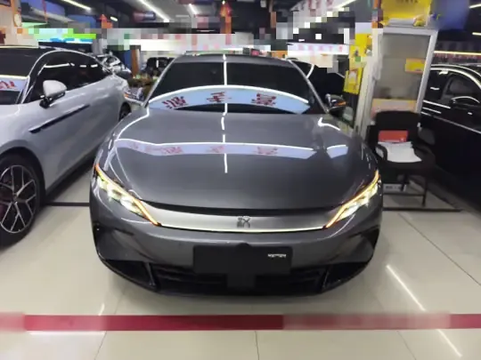 BYD Han 2025 (2700 км)
