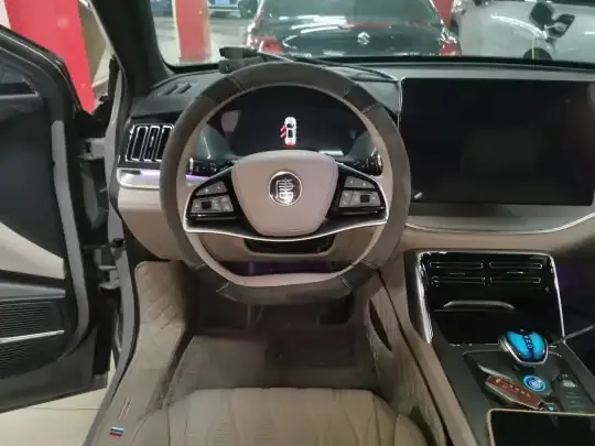 BYD Tang New Energy 2025 (32400 км)