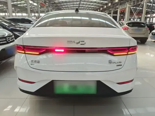BYD Qin PLUS 2025 (1900 км)