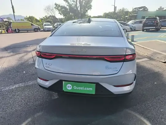 BYD Qin PLUS 2025 (3600 км)