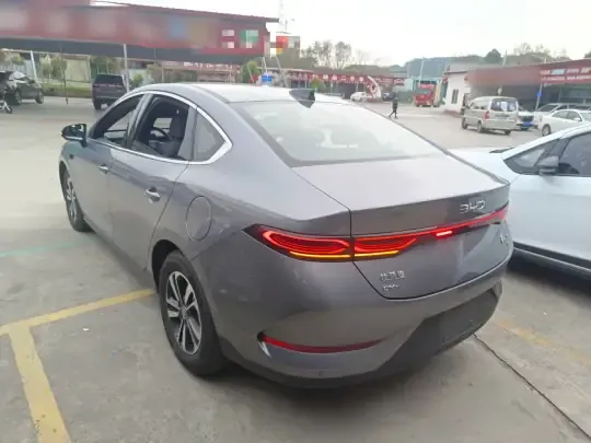 BYD Qin PLUS 2025 (1900 км)
