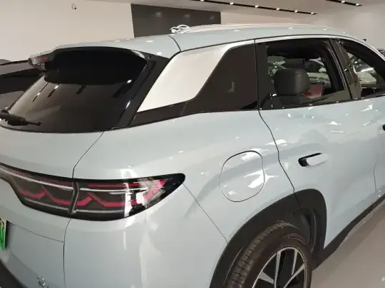 BYD Song L DM-i 2025 (4200 км)