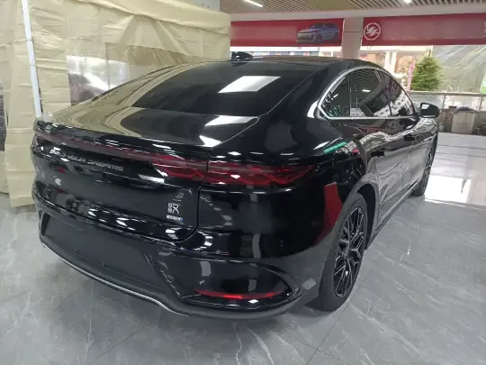 BYD Han 2025 (1500 км)