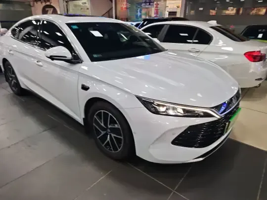 BYD Qin L 2025 (5100 км)