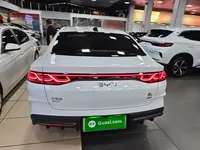 BYD Qin L 2025 (5100 км)