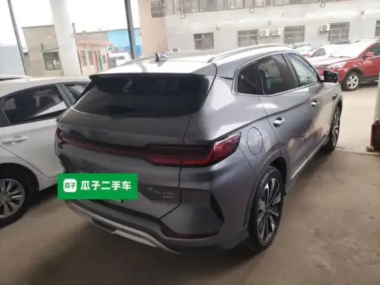 BYD Song PLUS New Energy 2025 (12400 км)