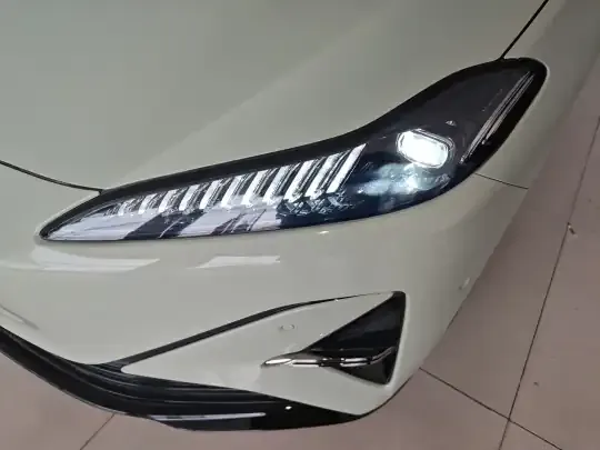 Hongqi Tiangong 05 2025 (11800 км)