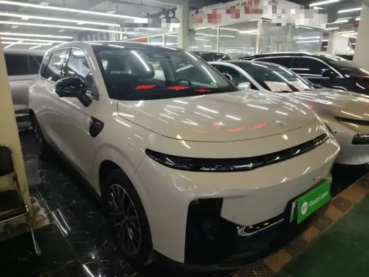 Leapmotor B10 2025 (12100 км)