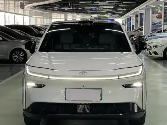Toyota BZ 3X 2025 (300 км)