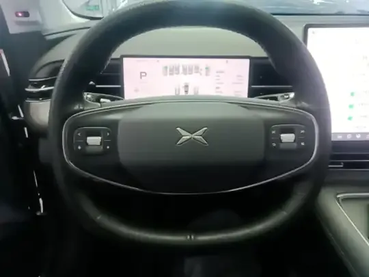 XPeng G6 2025 (3900 км)