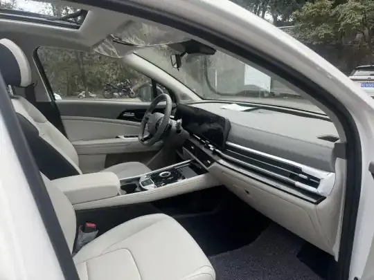 Kia Sportage (Chinese Domestic Model) 2025 (100 км)