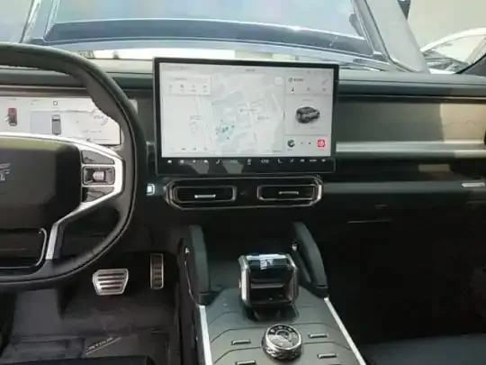 JETOUR Traveler 2025 (11299 км)