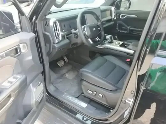 JETOUR Traveler 2025 (11299 км)