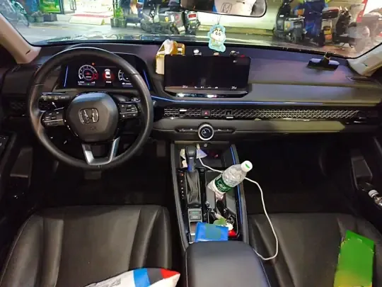 Honda Accord 2025 (10200 км)