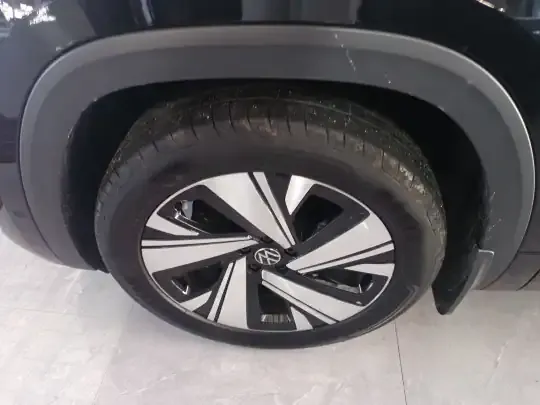 Volkswagen Teramont X 2025 (2300 км)