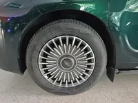 Geely Galaxy LEVC L380 2025 (25400 км)