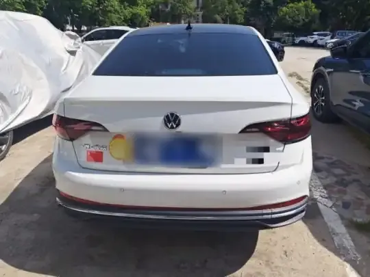 Volkswagen Sagitar 2025 (8600 км)