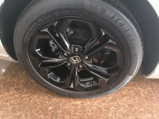 Honda Accord 2025 (12900 км)