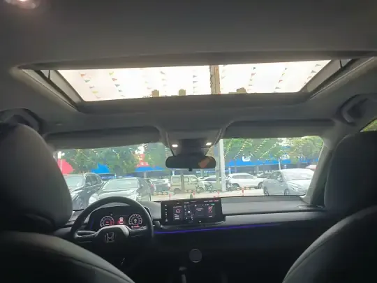 Honda Accord 2025 (12900 км)