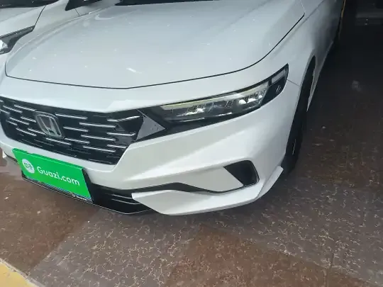 Honda Accord 2025 (12900 км)