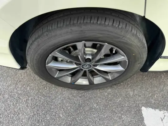 BYD Qin L 2025 (4700 км)