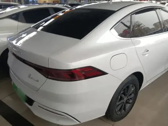 BYD Qin PLUS 2025 (4000 км)