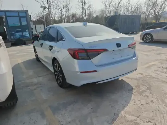 Honda Civic 2025 (20700 км)