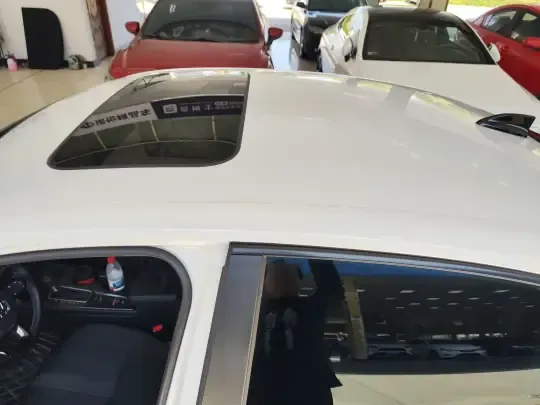 Honda Civic 2025 (4000 км)