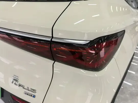 BYD Yuan PLUS 2025 (6100 км)