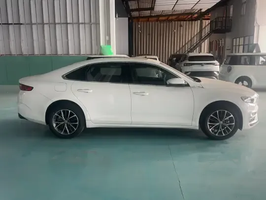 Geely Auto Preface 2025 (100 км)