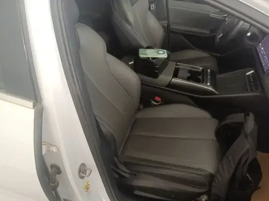 BYD Qin L 2025 (12000 км)