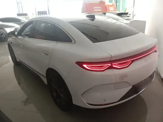BYD Qin L 2025 (12000 км)