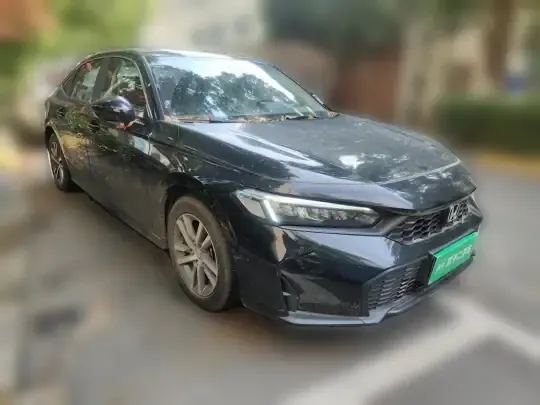 Honda Civic 2025 (10900 км)