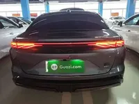 BYD Han L 2025 (9300 км)