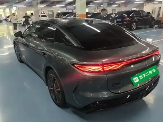 BYD Han L 2025 (1300 км)