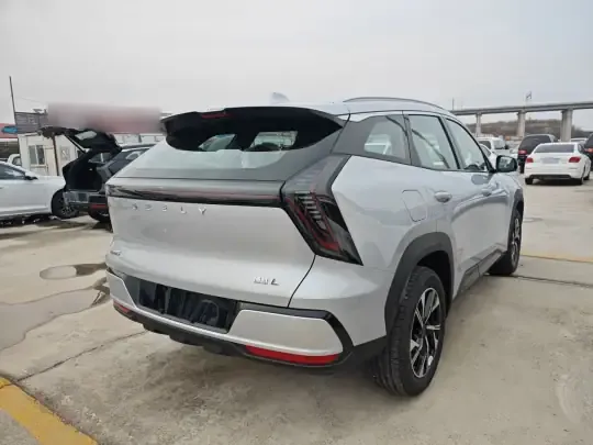 Geely Auto FX11 2025 (100 км)