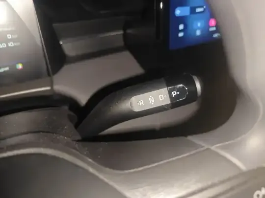 Roewe D6 2025 (15000 км)