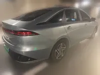 Roewe D6 2025 (15000 км)