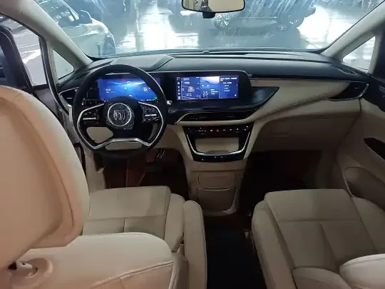 Buick GL8 New Energy 2025 (300 км)