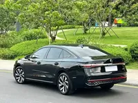 Volkswagen Passat 2025 (6300 км)