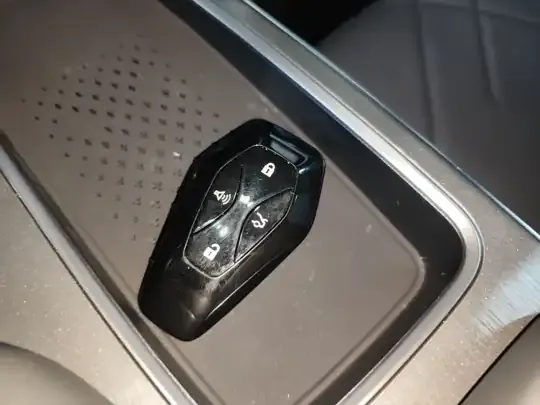 ARCFOX Alpha S6 2025 (100 км)