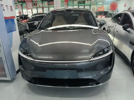 Hima Luxeed R7 2025 (6700 км)