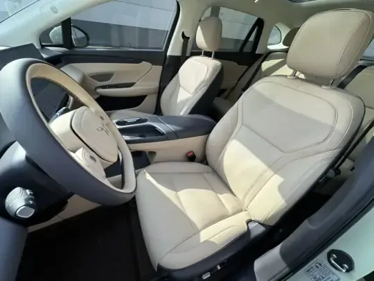 Hongqi Tiangong 06 2025 (8000 км)